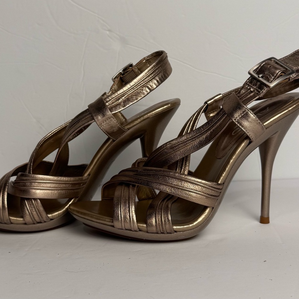 ALDO Women's Gold Strappy Sandals Sz 7 - Picture 3 of 11